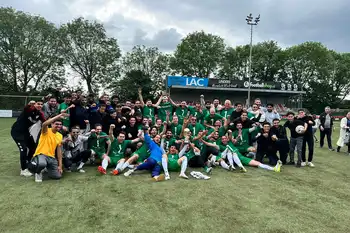 Kampioenschappen, trots en kansen voor sponsors - Gorinchemse Voetbalvereniging Raptim
